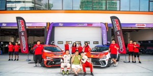 2025超吉联赛成都揭幕 黑曼巴xTRFN首秀多次登上领奖台
